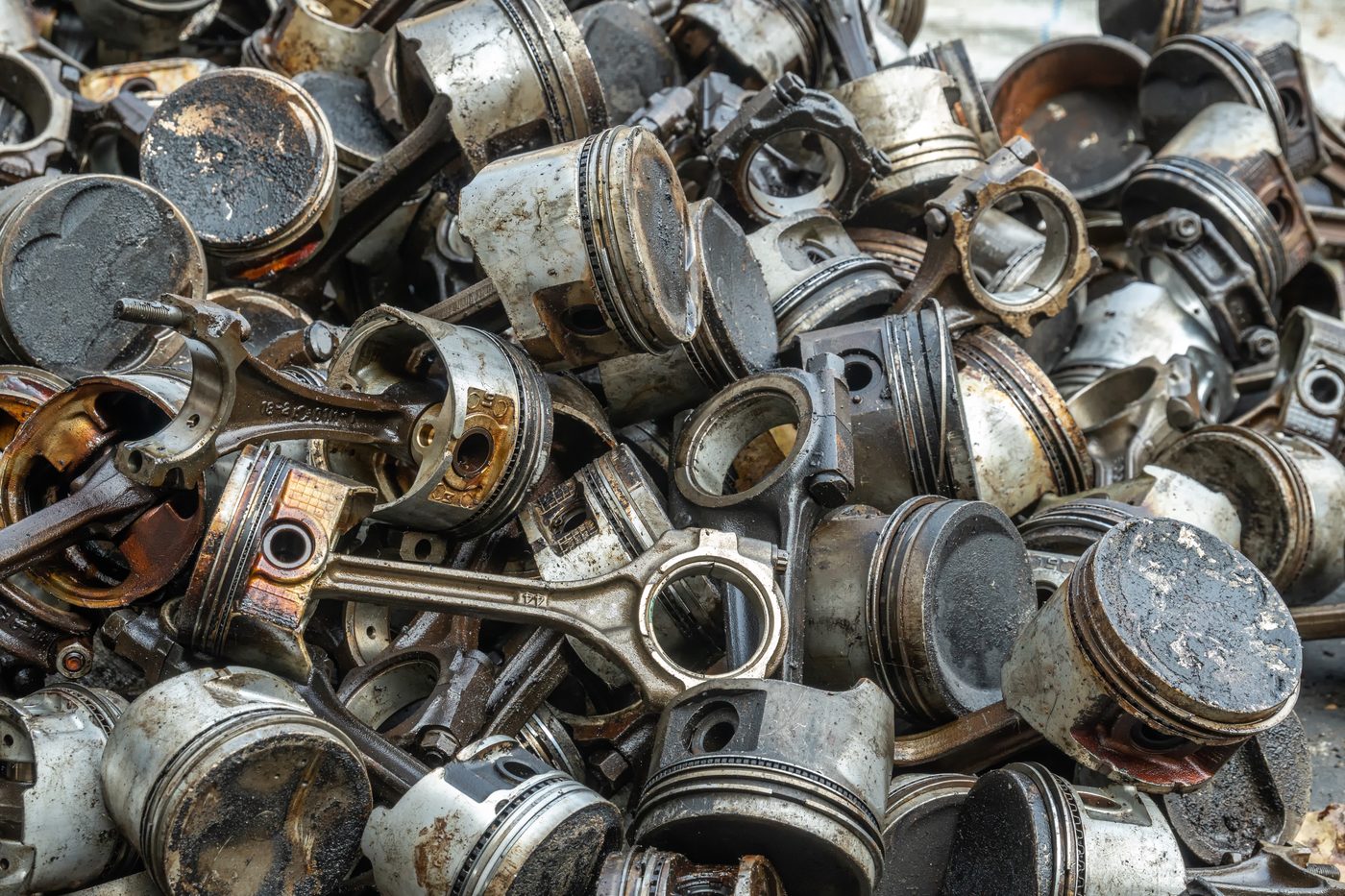 irony aluminium — 1